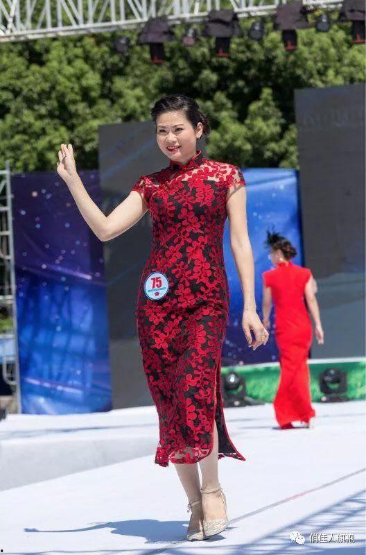 旗袍秀的照片,旗袍秀的古典韵味与时尚演绎