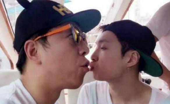 黄渤对比照搞笑图片