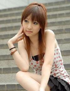 知念真桜资料,日本流行文化界的璀璨明星