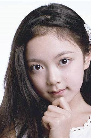 吴晰个人资料,才华横溢的年轻歌手，音乐之路上的璀璨星辰